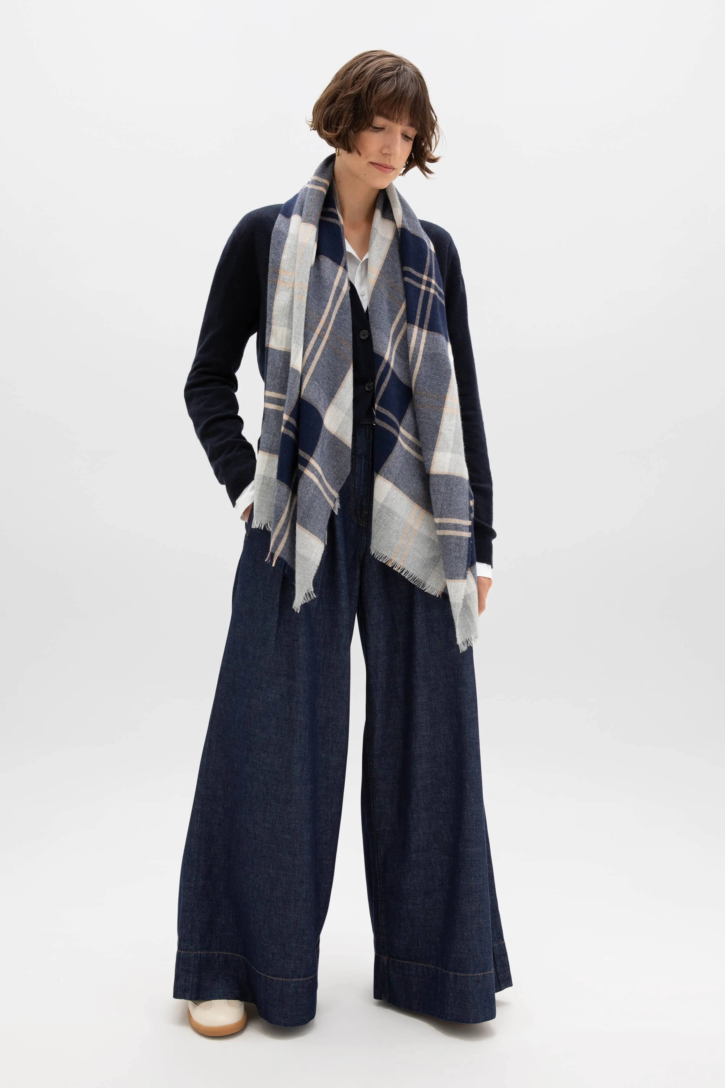 Lightweight Tartan Cashmere Stole