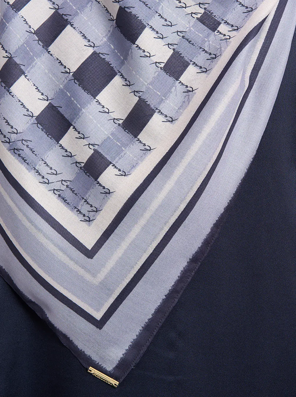 MONO RIDDLE SIGNATURE SCARF ASHLEY GREY