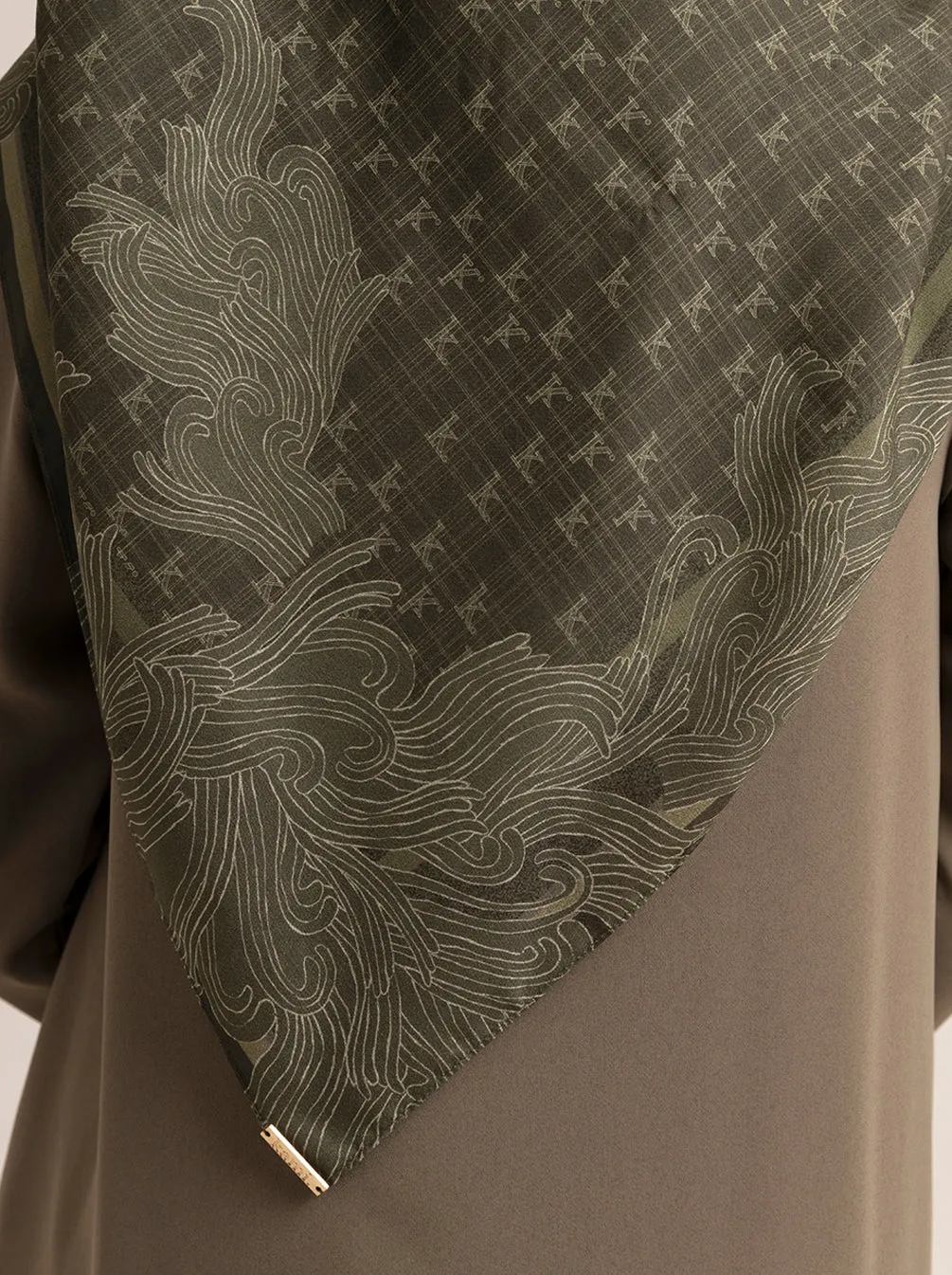 MONOGRAM SCARF DARK MOSS
